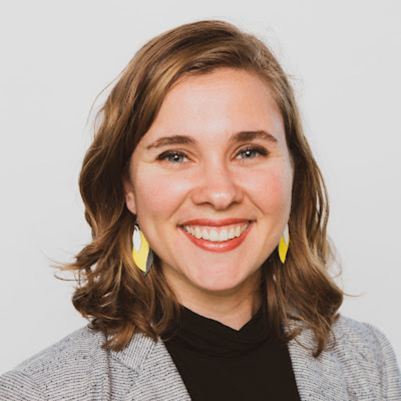 Meet your Posher, Amanda - Picture 1 of 1